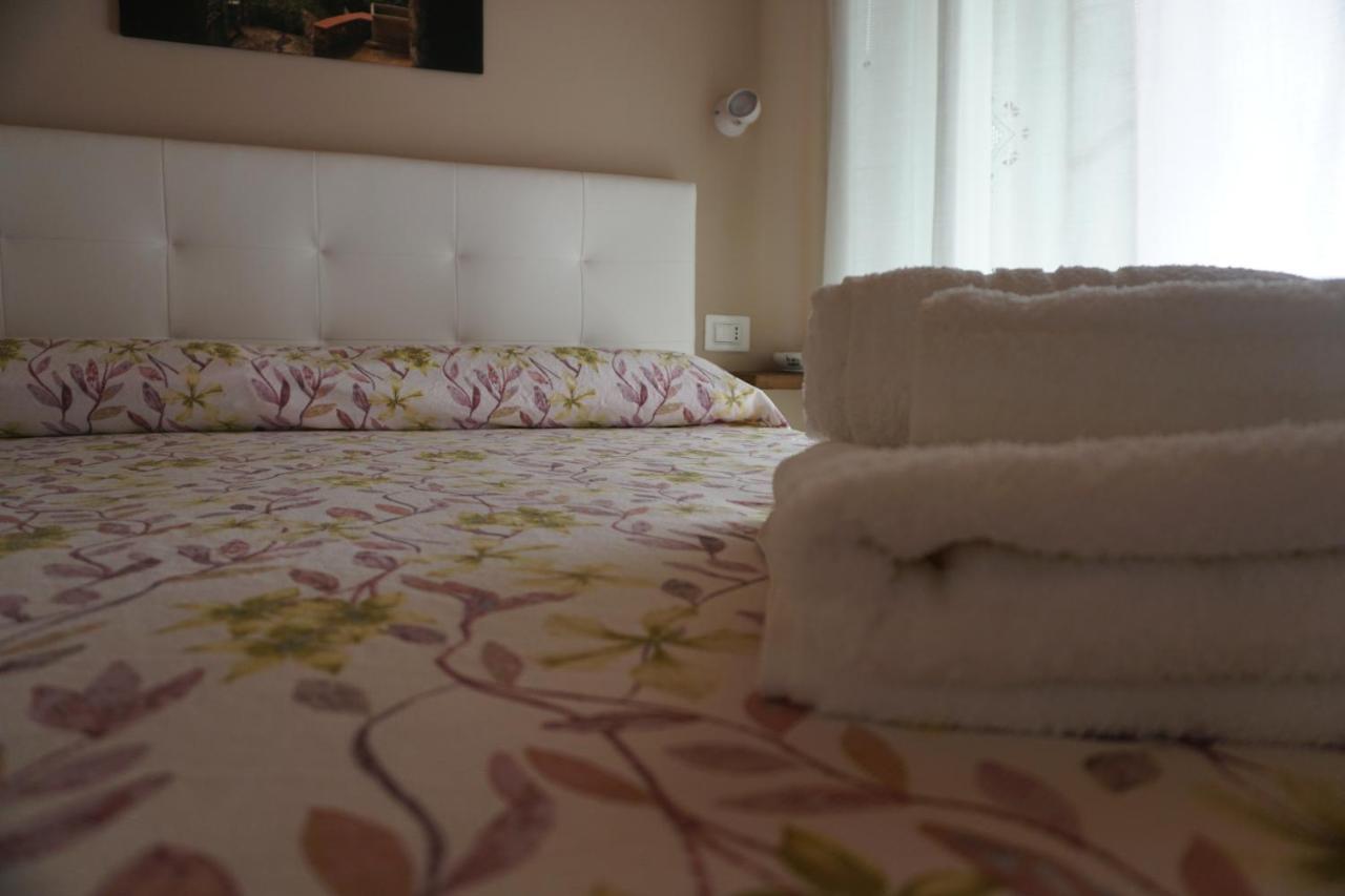 Casa Vacanze B&B Ondes Camerota Exterior foto