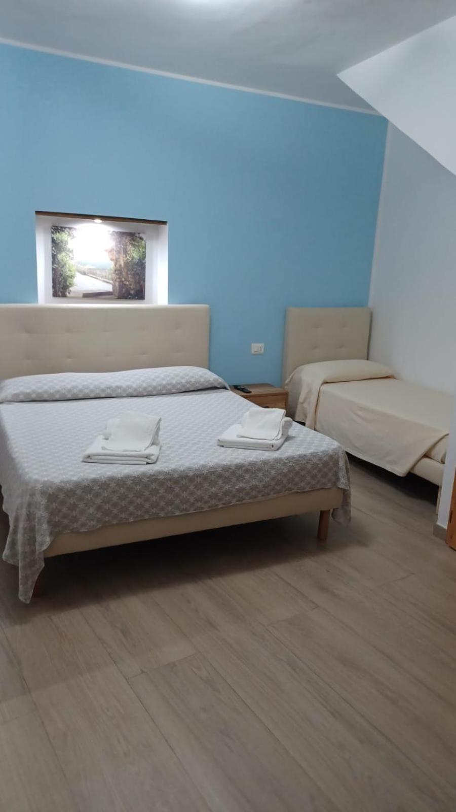 Casa Vacanze B&B Ondes Camerota Exterior foto